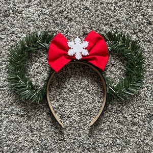 DISNEY wreath style ears, brand new, worn only once and in perfect condition